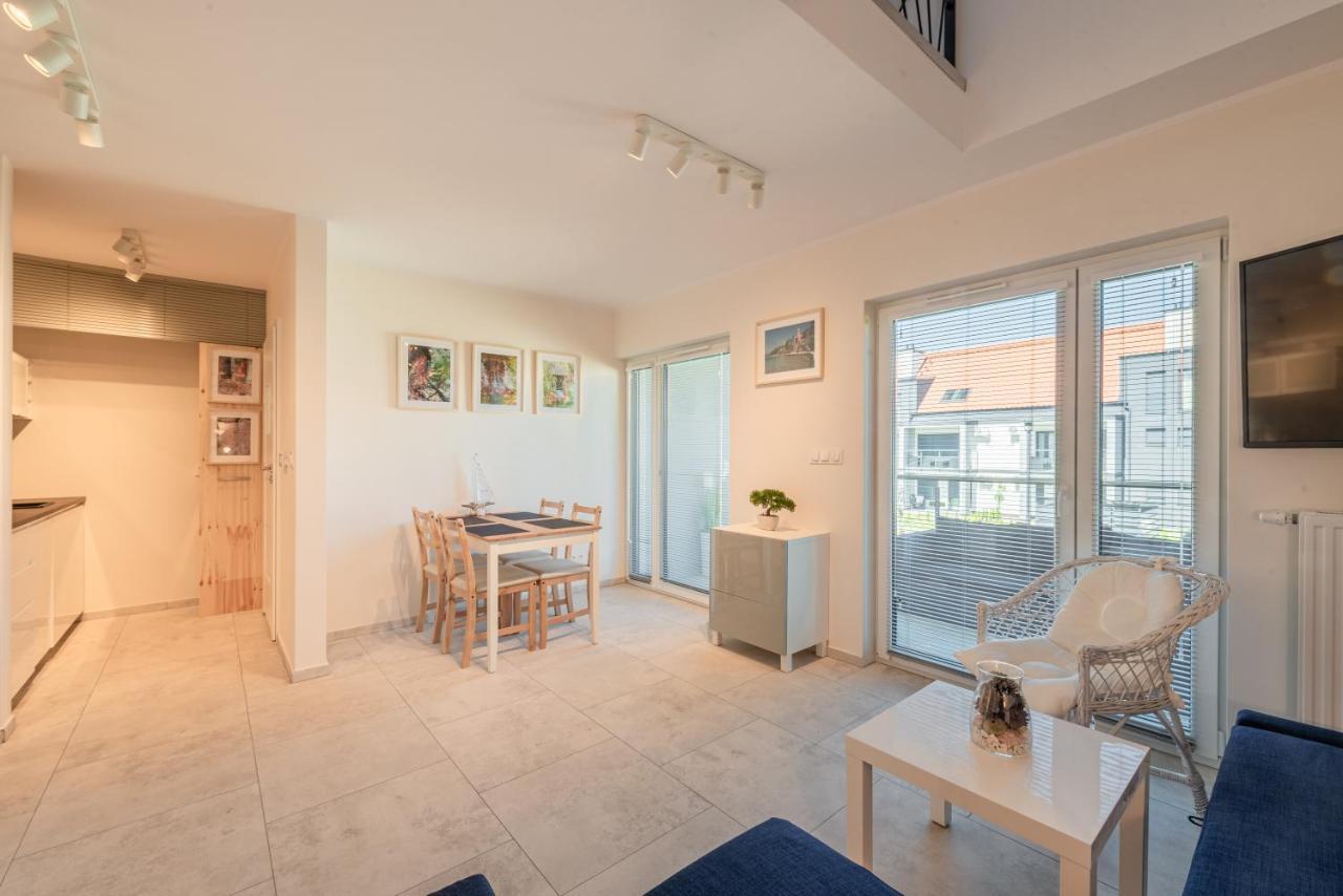 Apartamenty Sun Seasons 24 - Zaciszna Niechorze Exterior foto